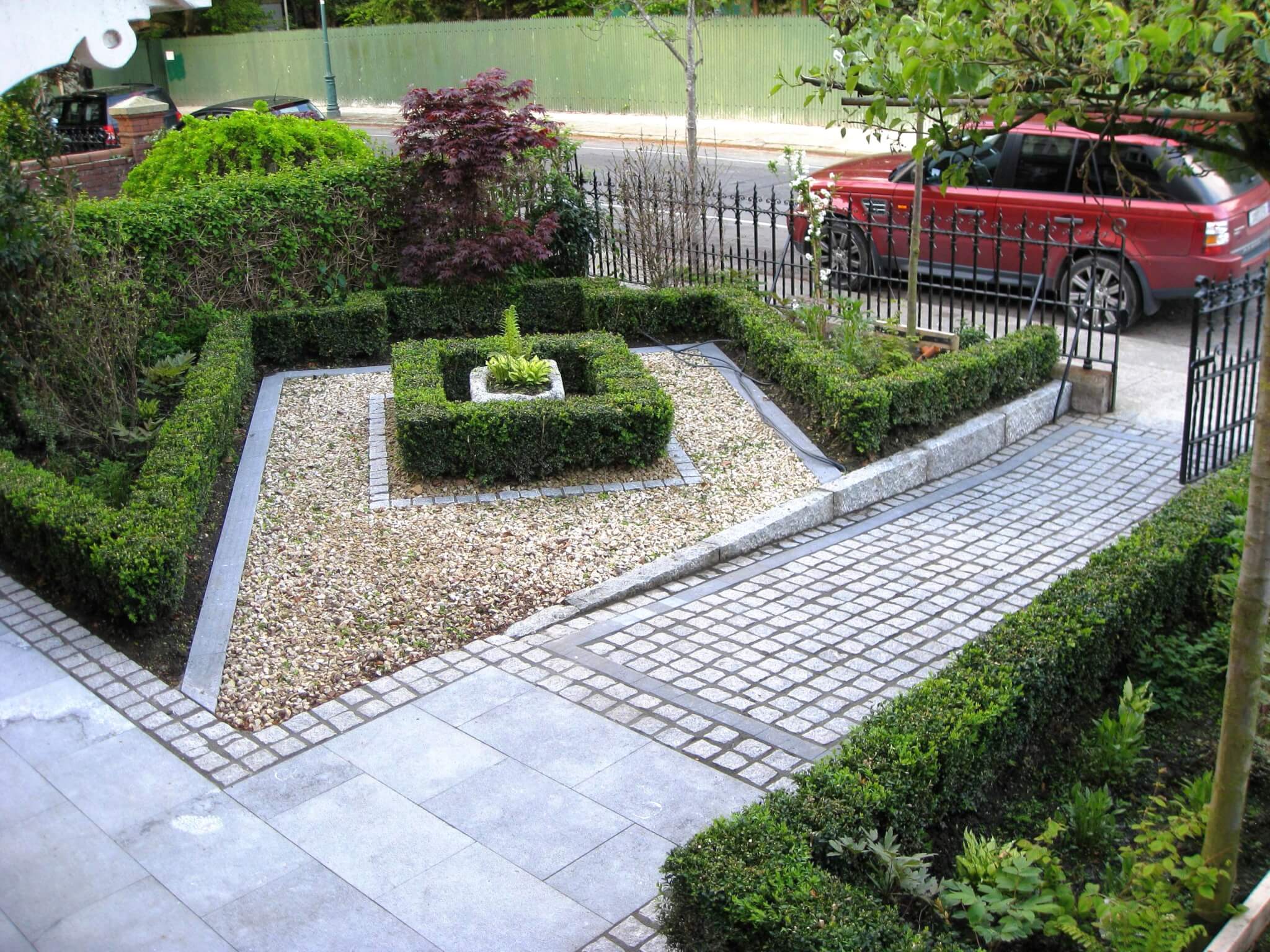 oferte intretinere gradini Bucuresti
